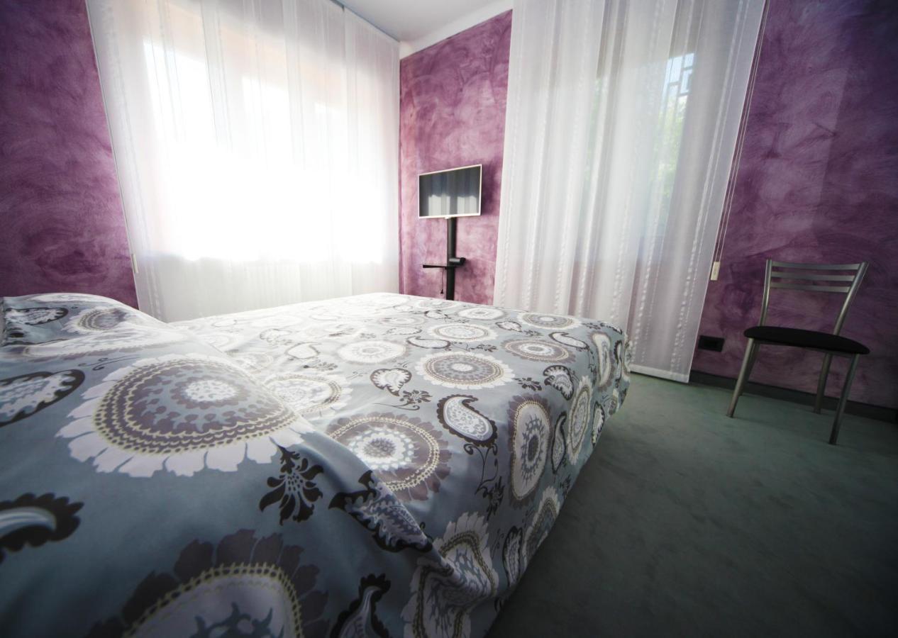 Sunshine-Bnb Aosta Buitenkant foto