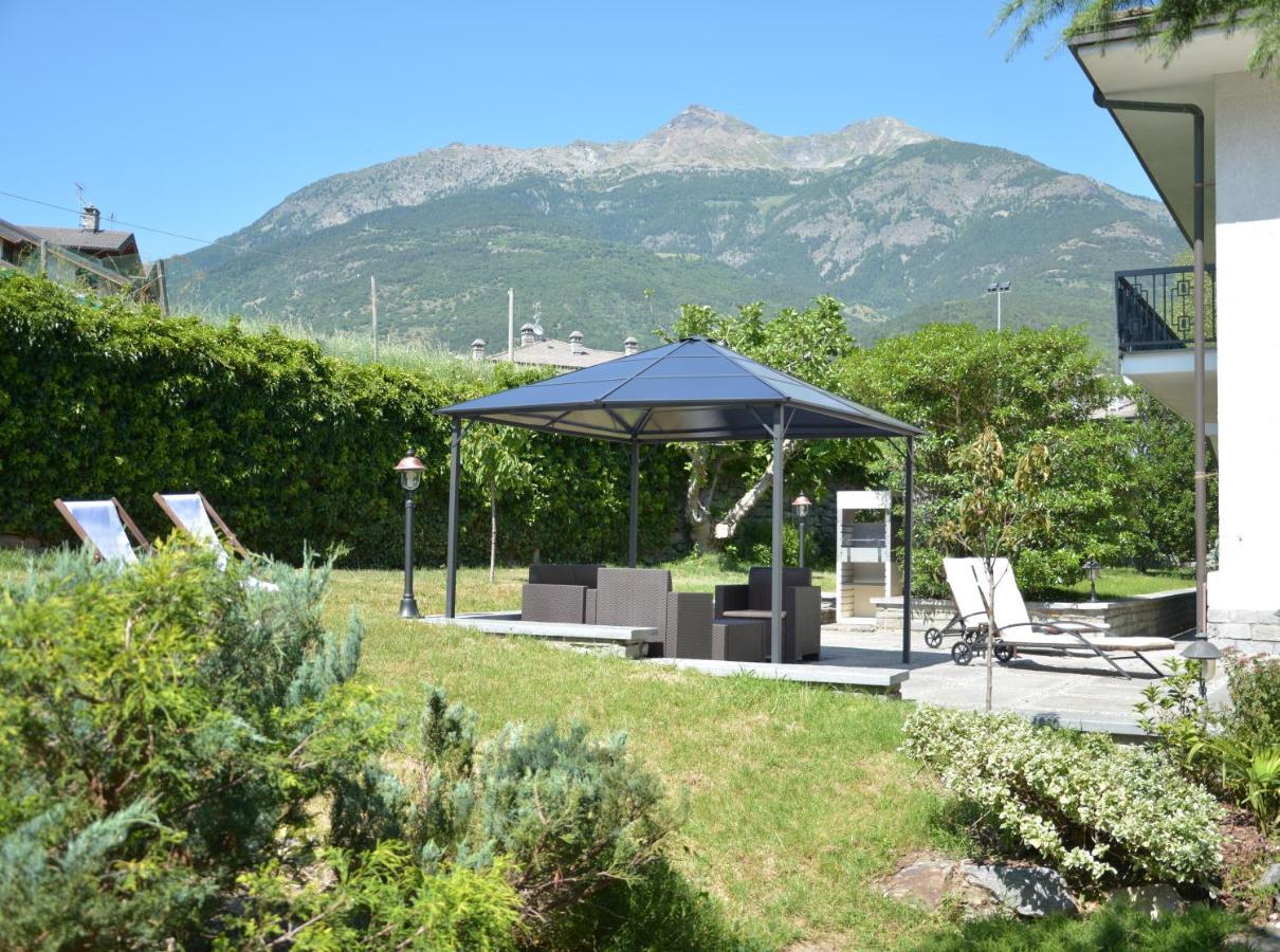 Sunshine-Bnb Aosta Buitenkant foto